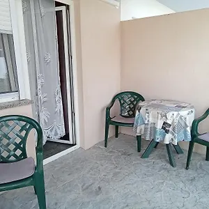 Ninske Vodice Apartament